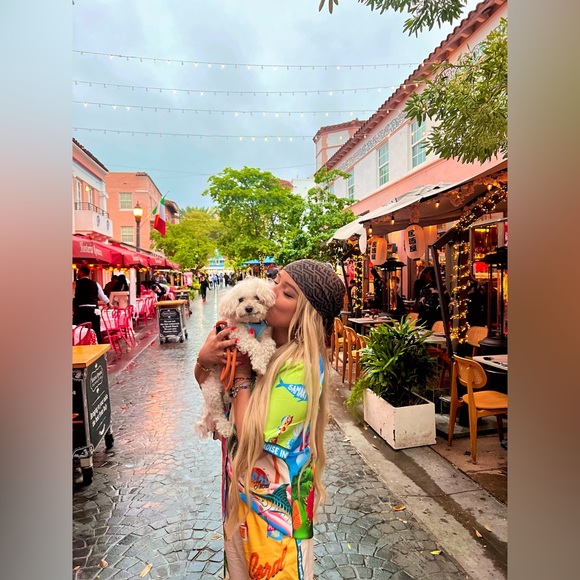 Meet your Posher, Jackie - Picture 5 of 5